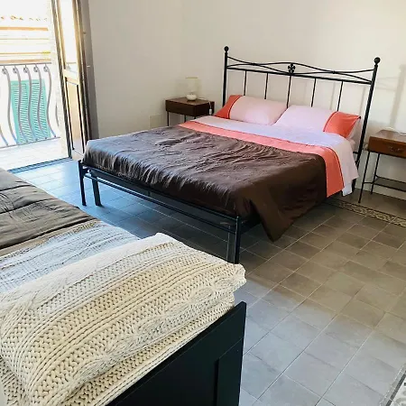 Residenza In Piazzetta 3* 瓦斯托